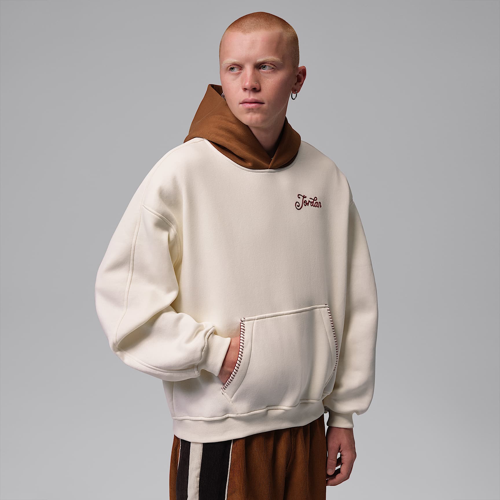 Jordan Brooklyn Fleece Men's Oversized Pullover Hoodie. Nike.com